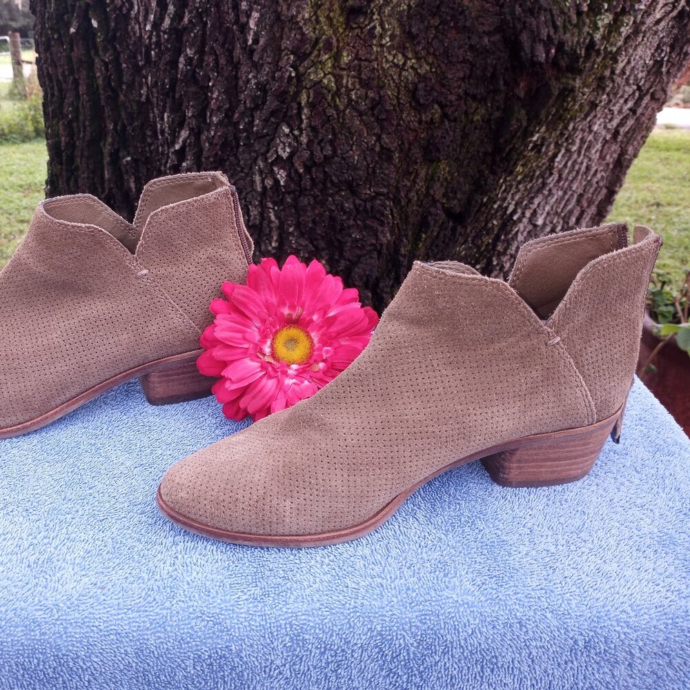 dolce vita tan ankle boots  - Karsen